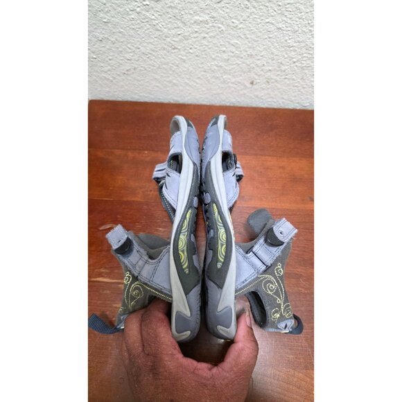 Merrell Women's Adjustable Strap Gray Sandals Patterned Footbed Size 7 - Picture 6 of 8